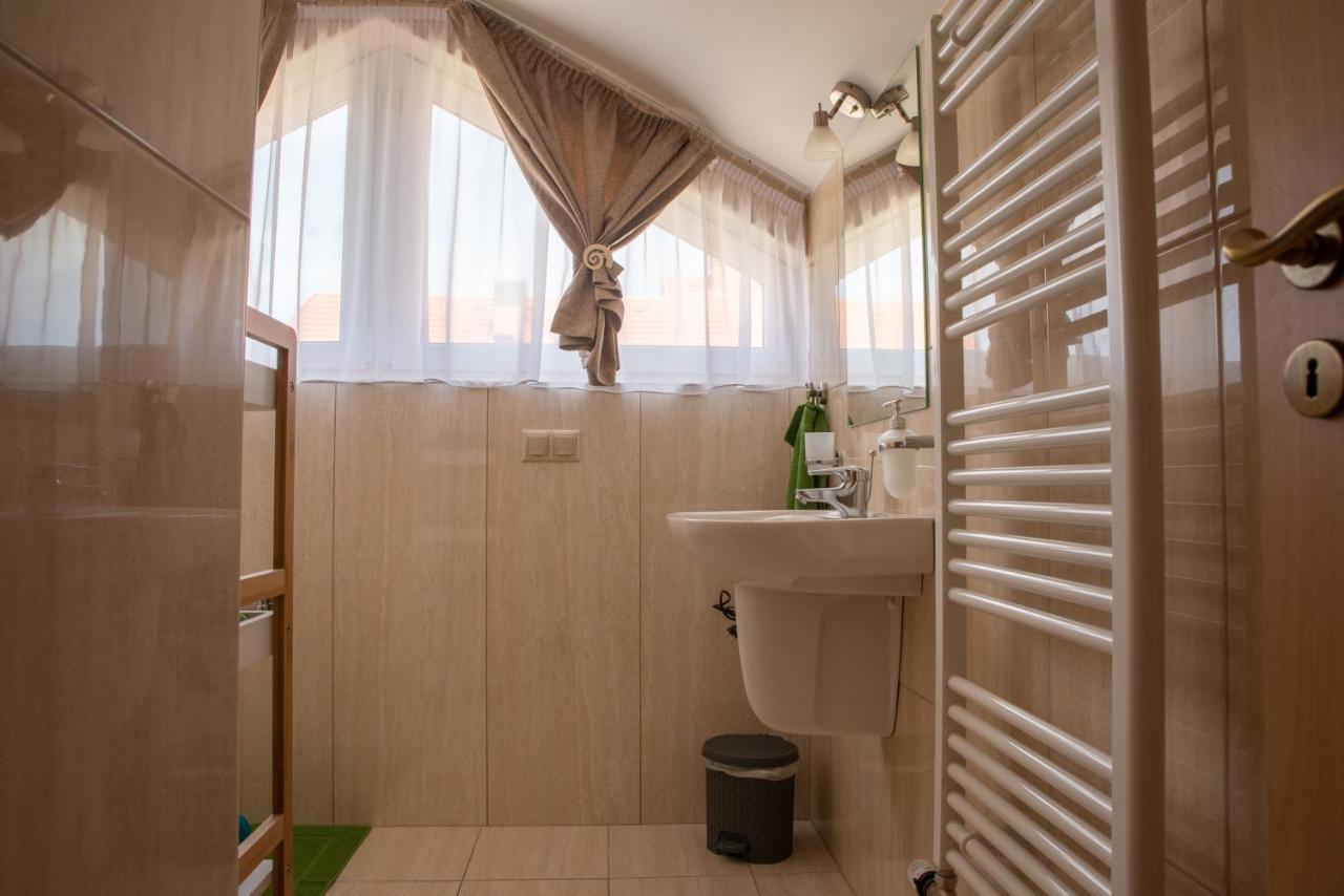 Eliza 1 Birdland Golf Apartman Bük Esterno foto